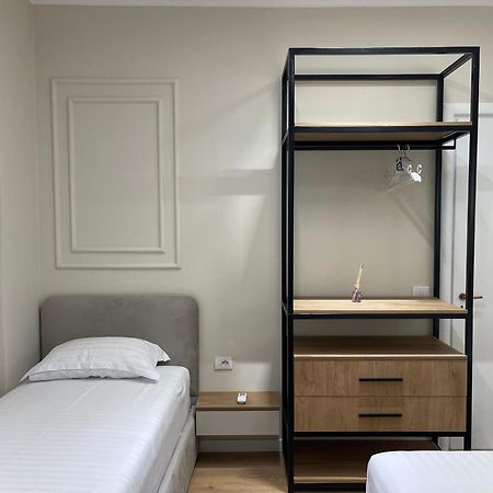 Gem In The Heart Of Tirana Apartamento Exterior foto