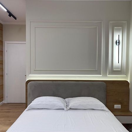 Gem In The Heart Of Tirana Apartamento Exterior foto