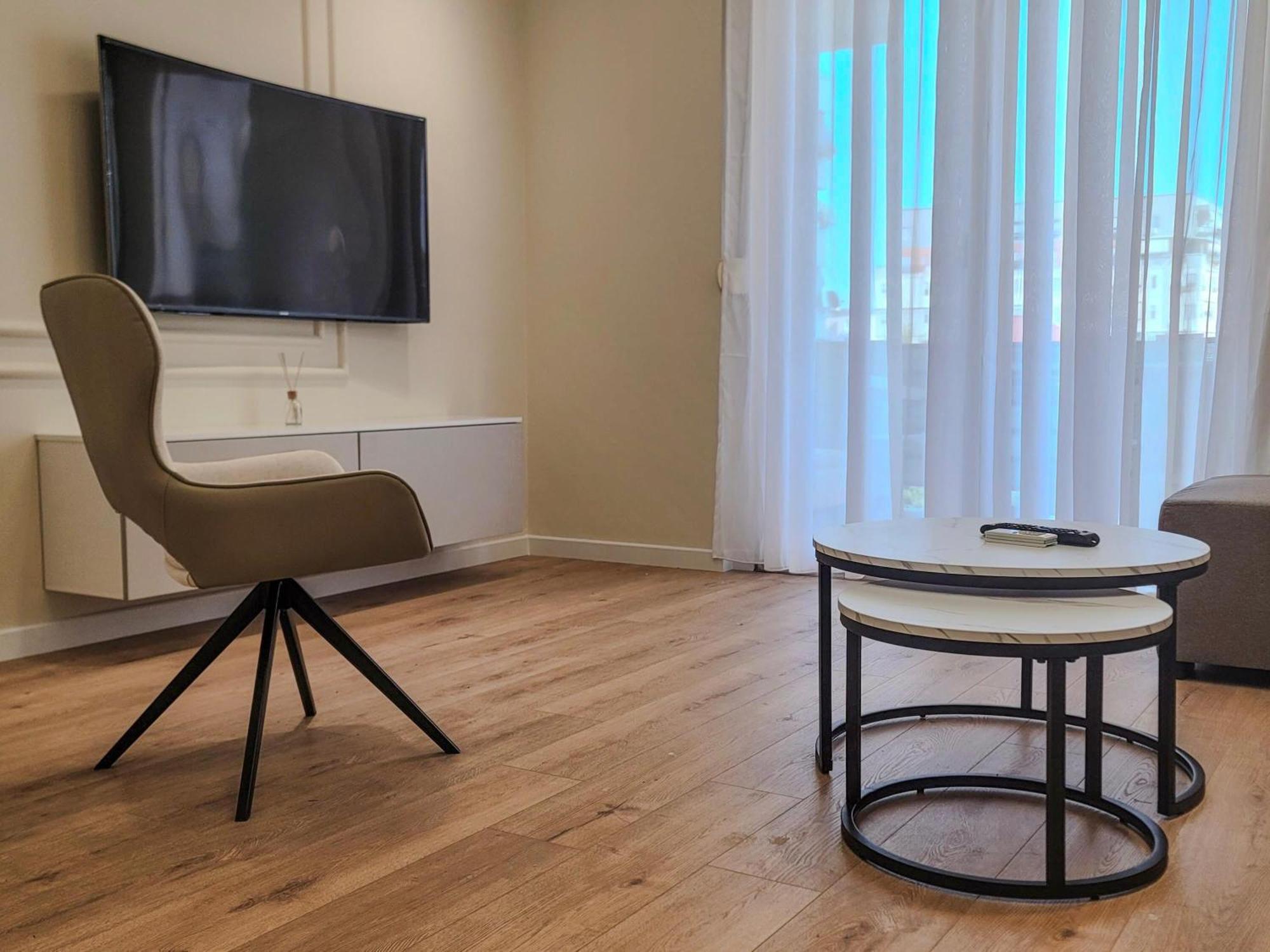 Gem In The Heart Of Tirana Apartamento Exterior foto